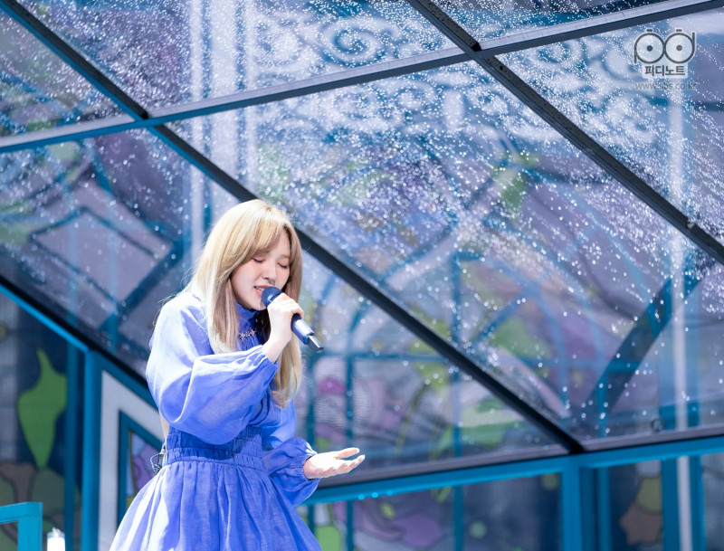 210411 Wendy - 'Like Water' & 'When the rain stops' at Inkigayo documents 3