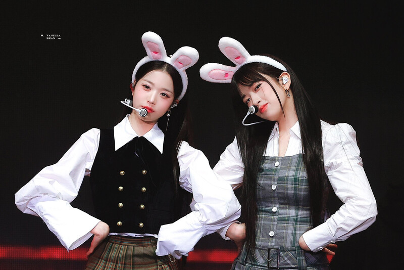 230212 IVE Wonyoung & Yujin - The First Fan Concert 'The Prom Queens' Day 2 documents 1