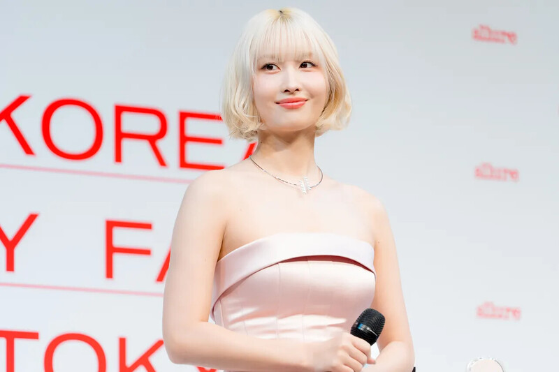 241013 TWICE Momo - Allure K-Beauty Fair in Tokyo documents 6