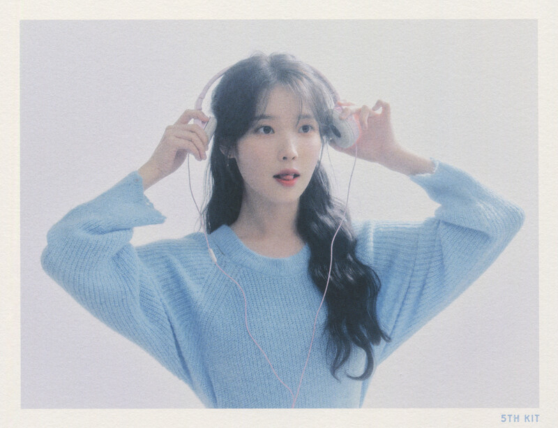 IU - 5th Official ‘UAENA’ Fanclub Kit [SCANS] documents 2