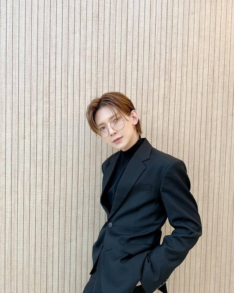 241222 - Yeosang Instagram Update documents 7