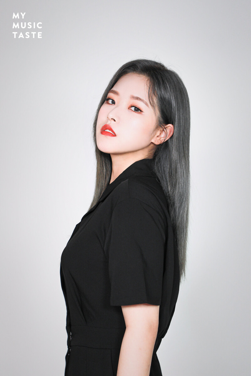 LOONA ON WAVE [&] Promotion Photos by MyMusicTaste documents 7