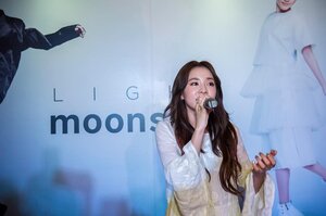 160428 moonshot_korea Instagram Update with Dara