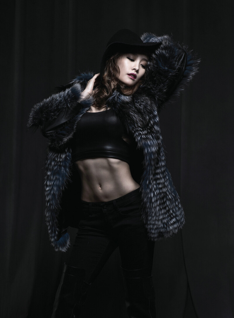 Nicole Jung for Kwave Magazine | January 2015 documents 1