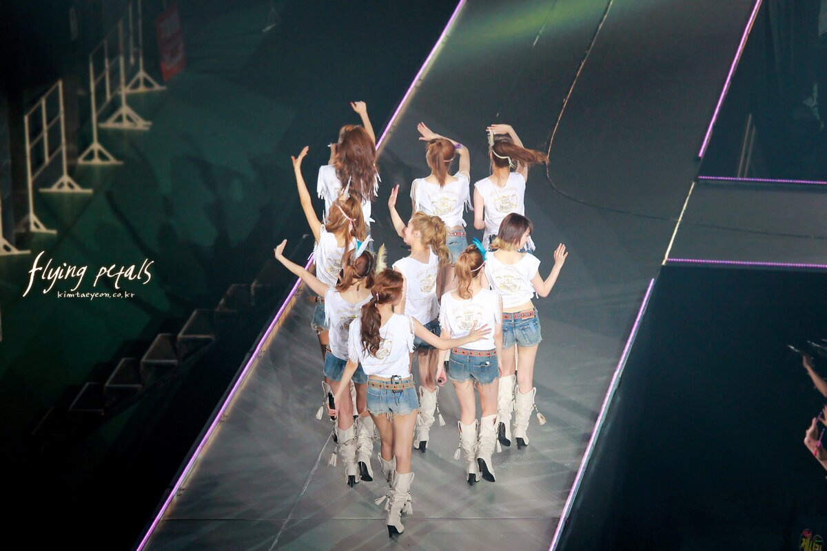 110601 Girls' Generation at Girls' Generation 1st Japan Arena Tour