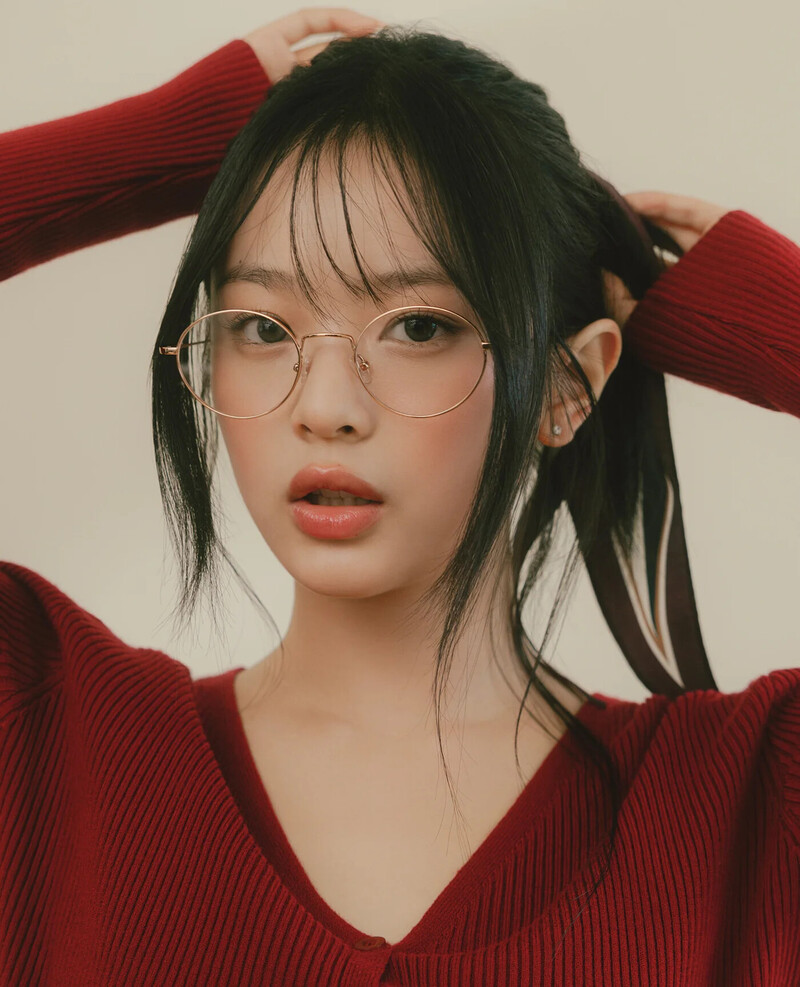 NewJeans for Carin - 24FW Eyeglasses Collection 'Can't Take My Eyes Off You' documents 5