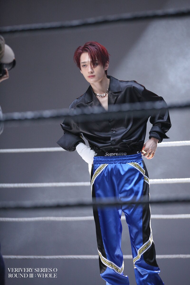 220426 - Naver - Round 3:Whole Behind Photos documents 1