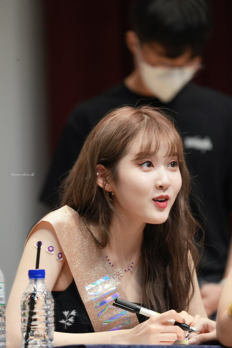 220731 STAYC Sieun - Apple Music Fansign documents 3