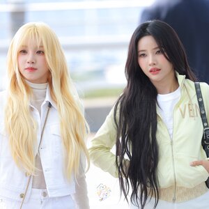 240412 (G)I-DLE Soyeon & Yuqi - ICN Airport