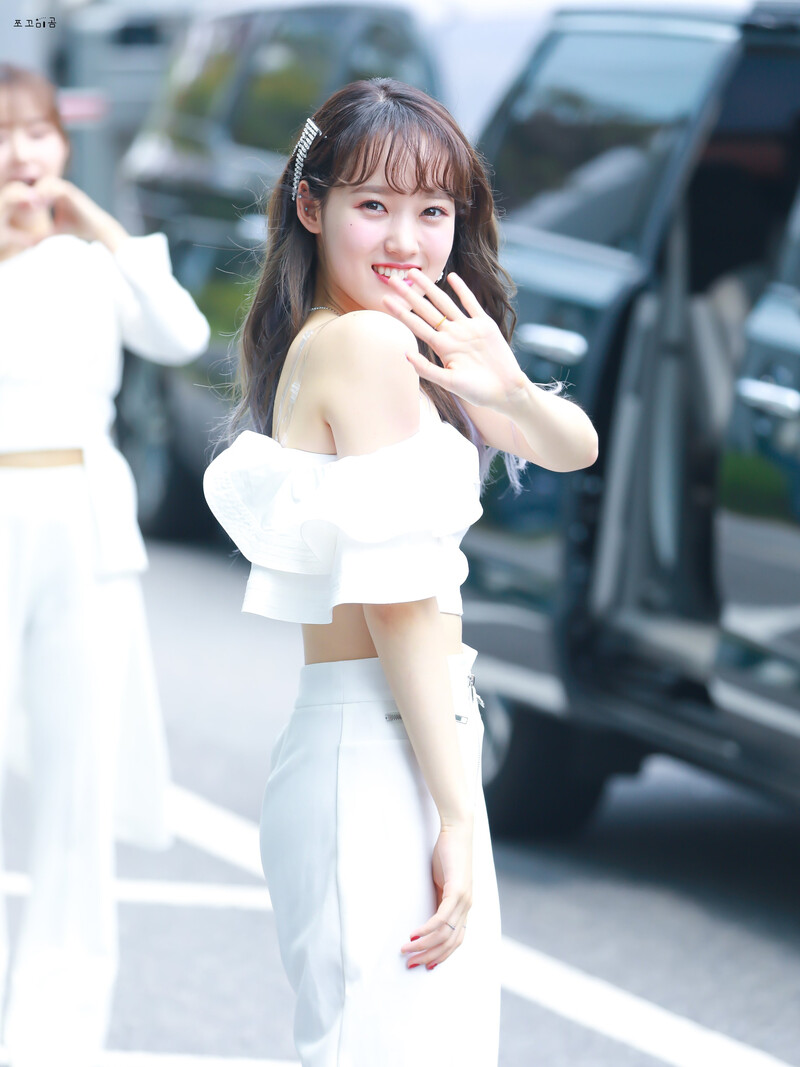 200620 Weki Meki Sei at Music Core documents 1