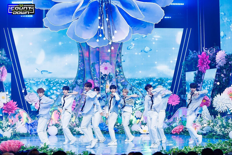 230713 ZEROBASEONE - 'In Bloom' at M COUNTDOWN documents 6