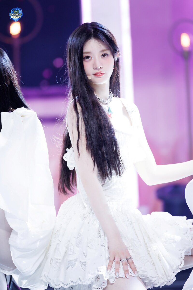 240328 ILLIT Minju - 'Magnetic' and 'My World' at M Countdown documents 1