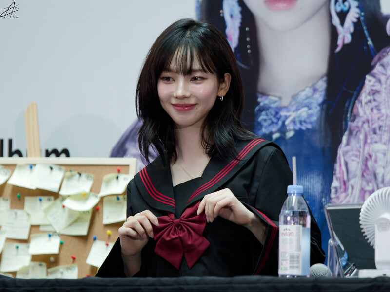 240721 aespa Karina - Fansign Event in Singapore documents 7