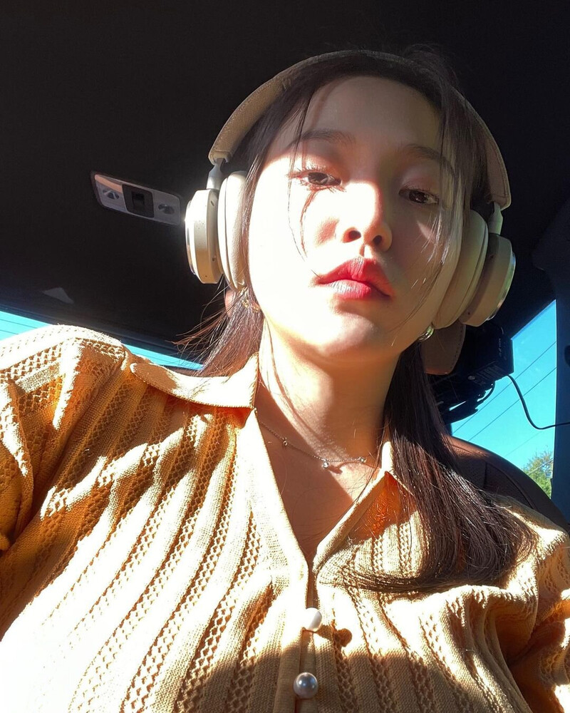 221020 RED VELVET Yeri Instagram Update documents 5