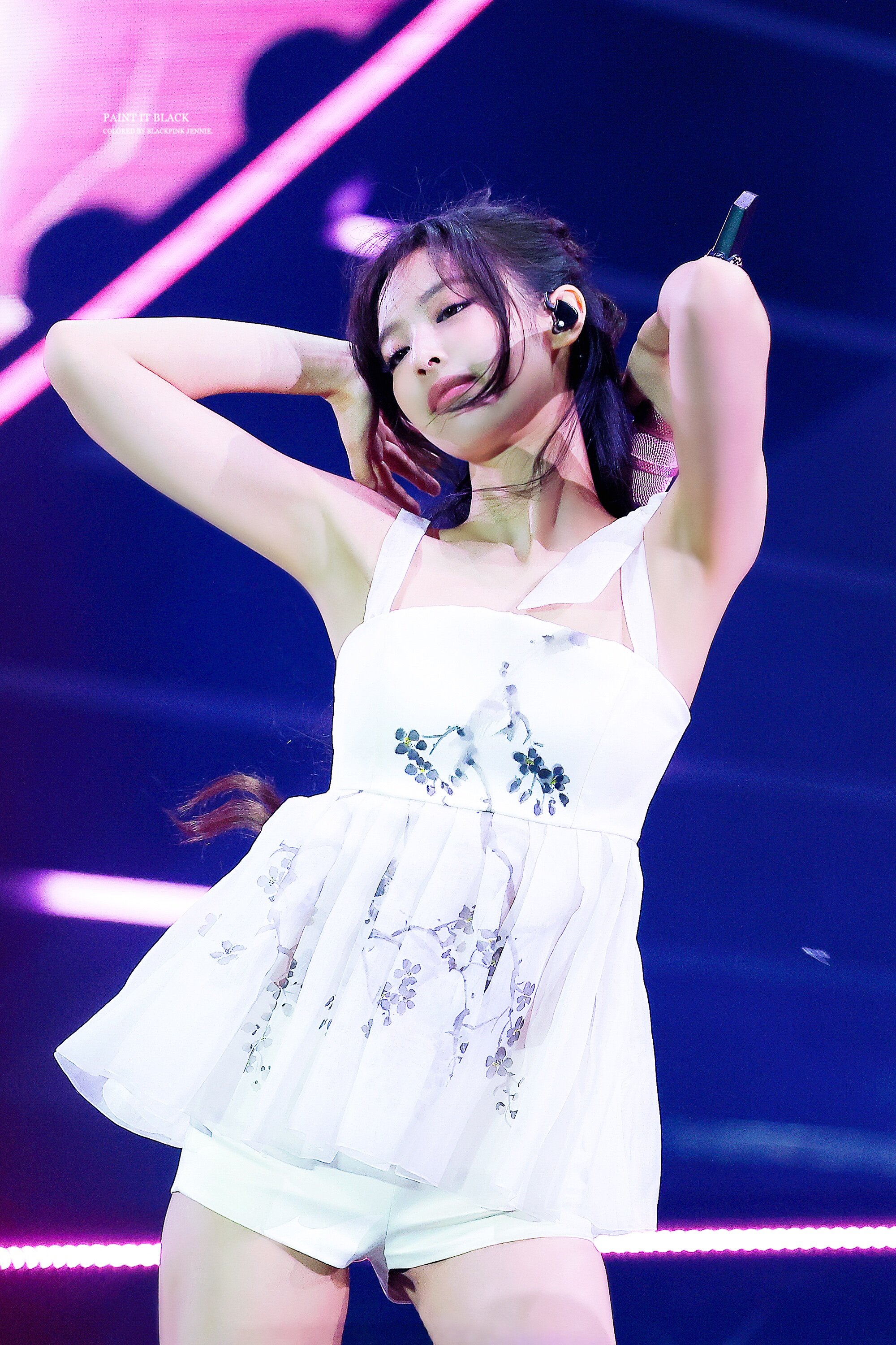 230715 BLACKPINK Jennie - 'BORN PINK' Concert in Paris | kpopping