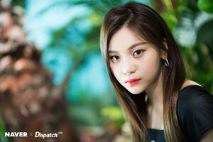 GFRIEND's Umji - "FEVER SEASON" 7th mini album promotion photoshoot by Naver x Dispatch