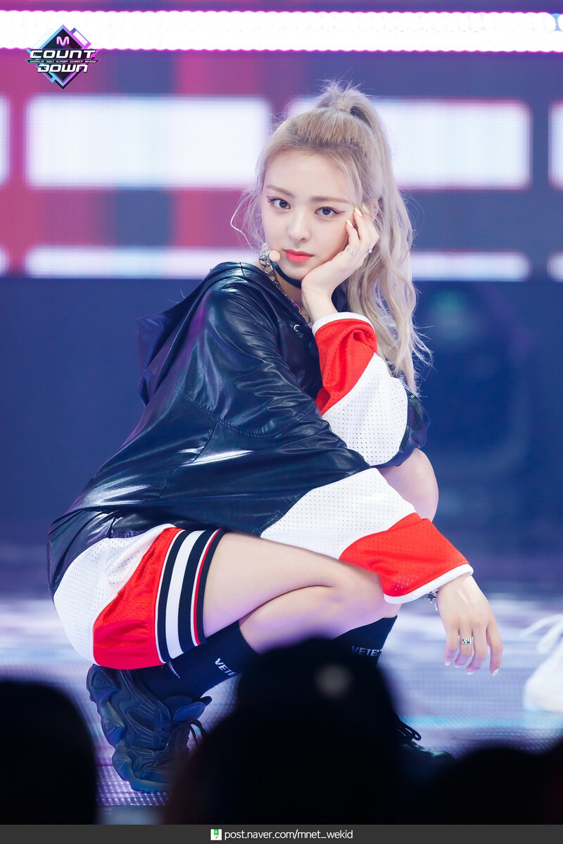 190808 ITZY - 'ICY' at M COUNTDOWN documents 27