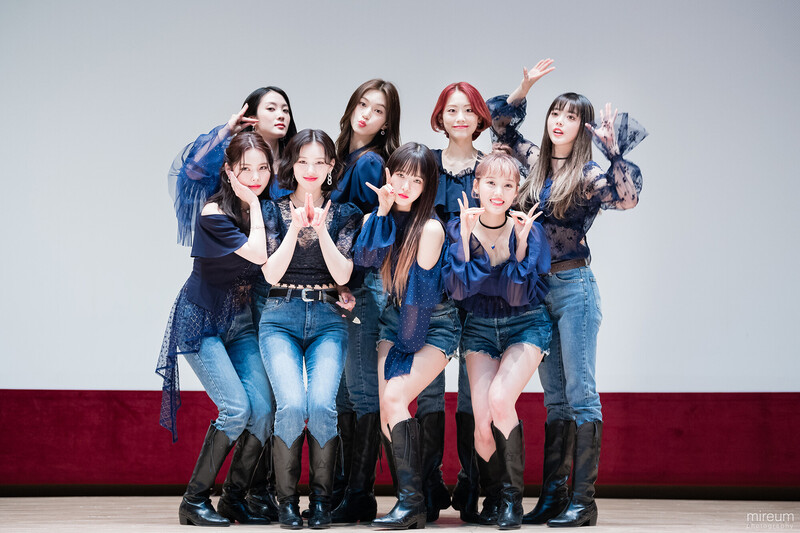 211204 Weki Meki documents 6