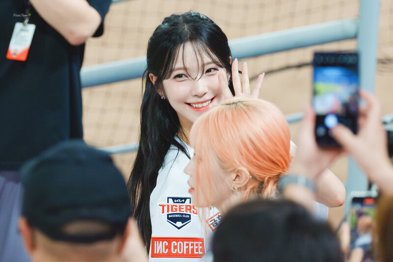 240806 fromis_9 Jiheon - 2024 Shinhan Bank KBO League documents 2