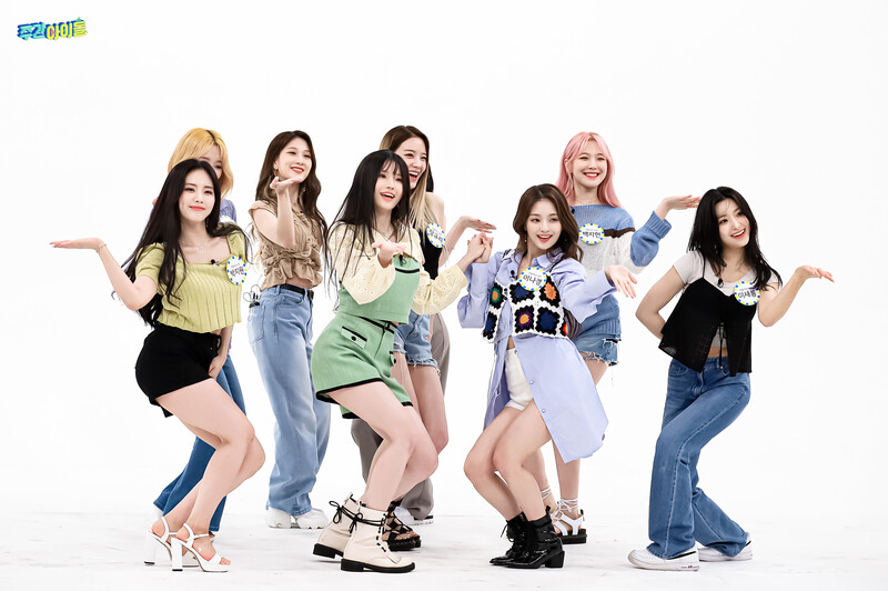 210516 MBC Naver Post - fromis_9 at Weekly Idol Ep. 516 documents 3