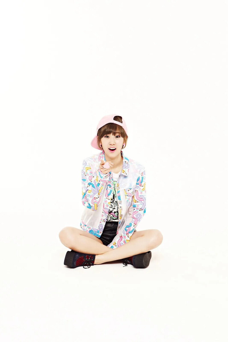 BESTie_Hyeyeon_Pitapat_concept_photo_1.png