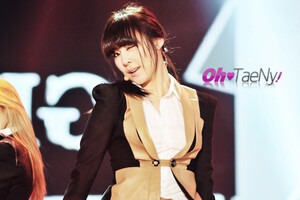 111106 Girls' Generation Tiffany at Love Sharing Concert