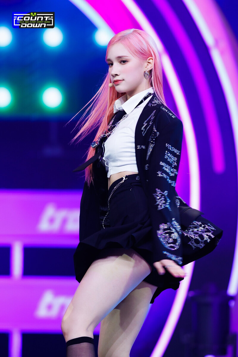 221013 Kep1er Bahiyyih 'WE FRESH' at M Countdown documents 10