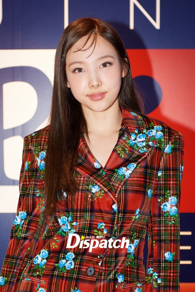230929 NAYEON- TOMMY HILFIGER Pop-Up Store at Seoul documents 1