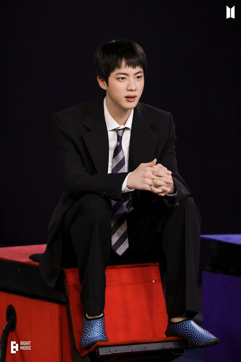 진 (Jin) ‘달려라 석진’ Photo Sketch documents 3