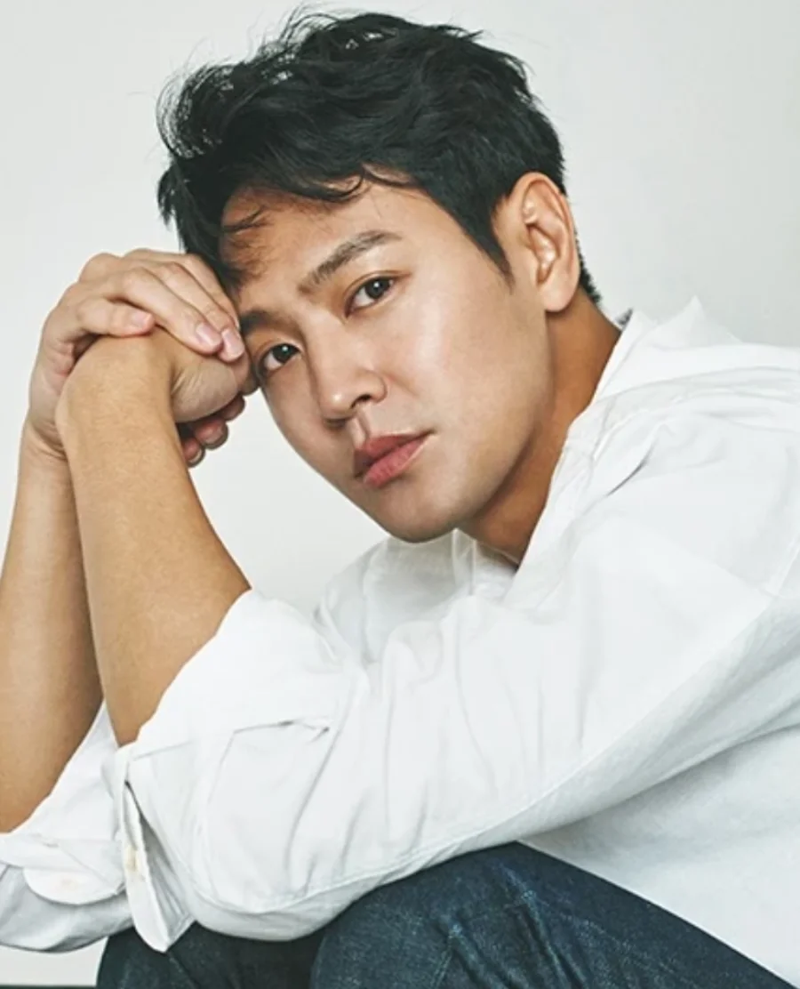 Jang Seok hyun (Sharp) profile, age & facts (2023 updated)
