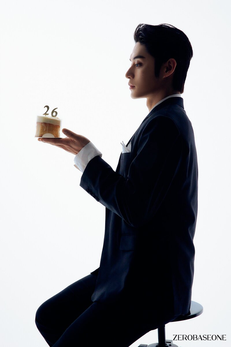 231215 Wakeone Naver update | Kim Jiwoong birthday shoot B cuts + behind the scenes photos documents 1