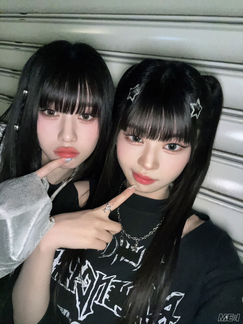 240515 ME:I Twitter Update - Ayane and Rinon documents 1