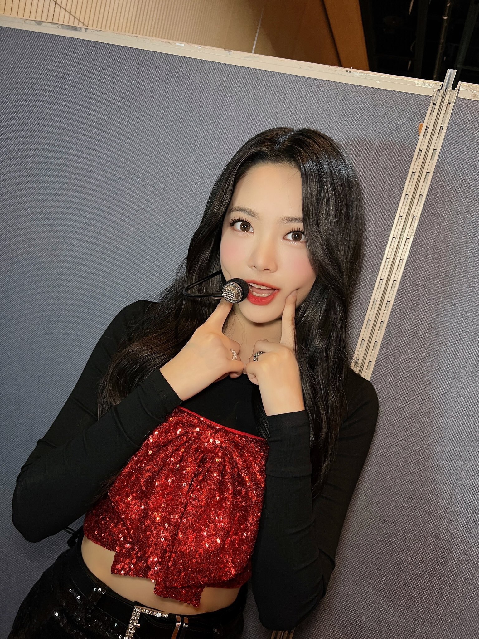 220512 LE SSERAFIM Twitter Update - Eunchae | kpopping