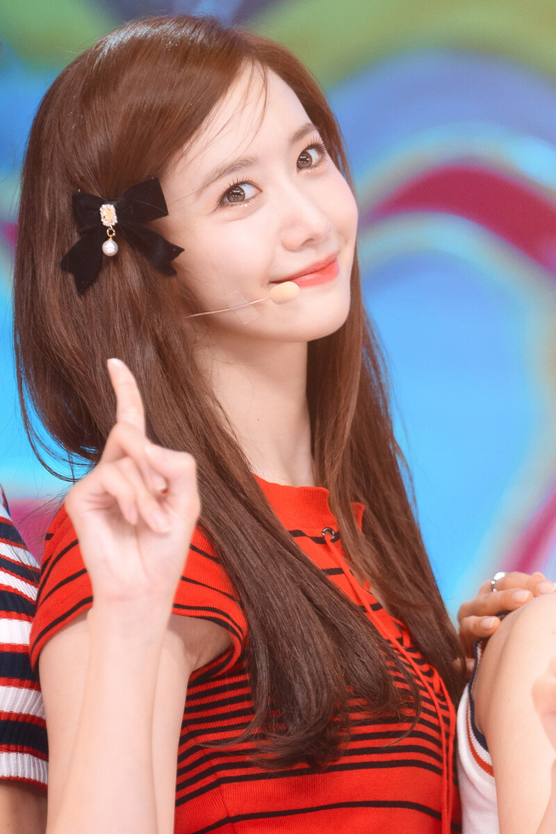 220821 Girls' Generation Yoona - 'FOREVER 1' at Inkigayo documents 4