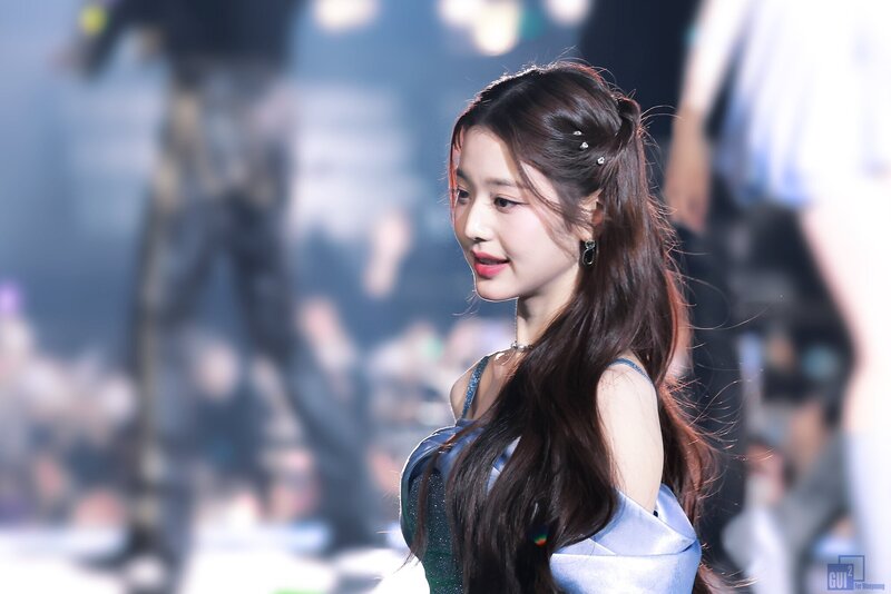 221126 IVE Wonyoung at Melon Music Awards documents 15
