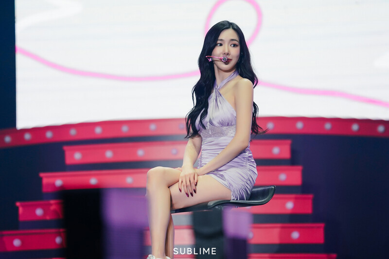 230320 Sublime Naver Post - Tiffany Young - Fanmeeting in Bangkok Behind documents 2