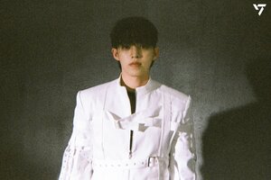 220616 SEVENTEEN ‘Face the Sun’ Behind film photo Part 1 - S.Coups | Weverse