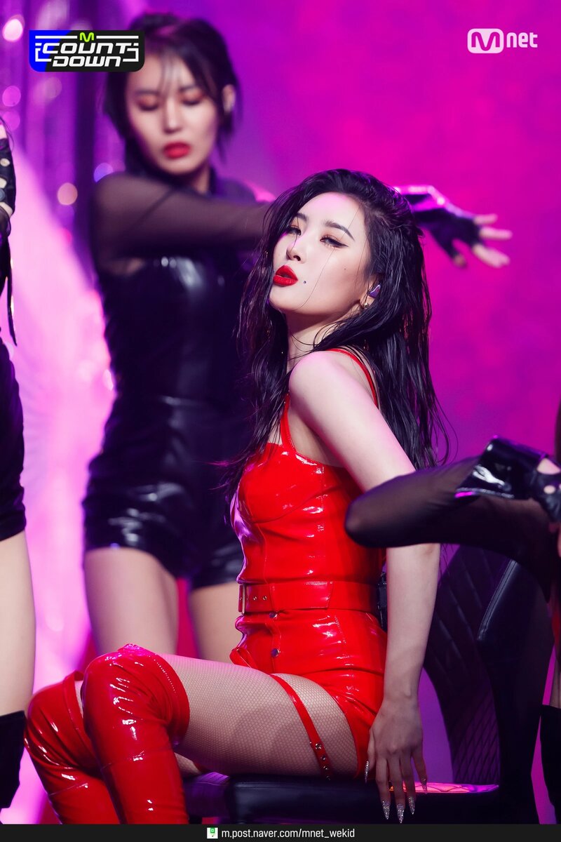 210225 Sunmi - 'TAIL' at M Countdown documents 8