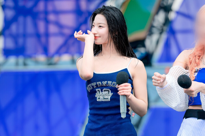 240705 fromis_9 Saerom - Waterbomb Festival in Seoul Day 1 documents 2