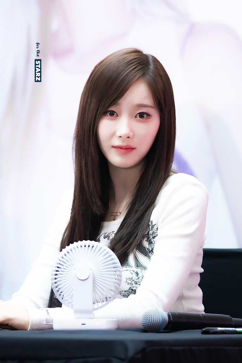 240721 aespa Giselle - Fansign Event in Singapore documents 1