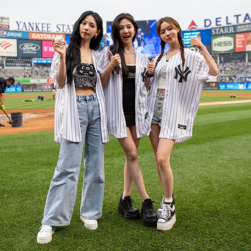 230609 MLB Life Official Twitter Update with aespa at Yankee Stadium ...