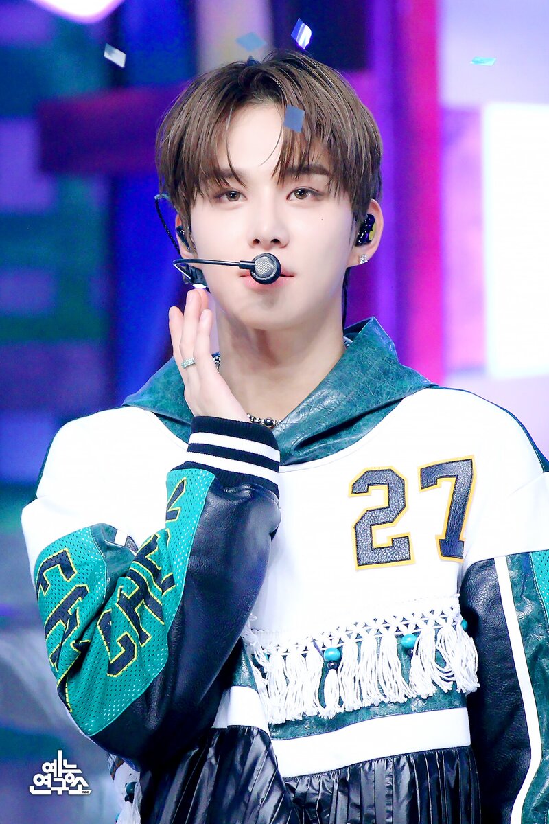 231014 NCT 127 Jungwoo - 'Fact Check' at Music Core | kpopping
