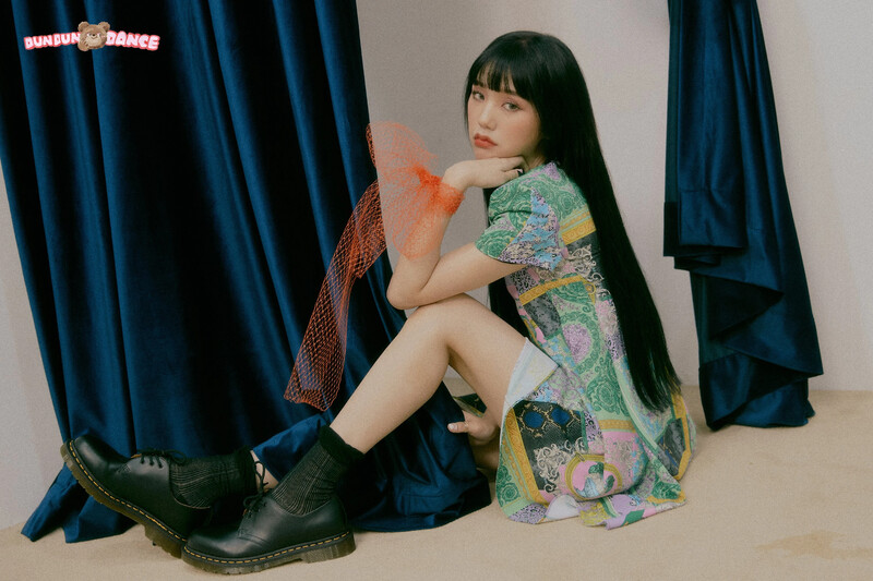 OH MY GIRL 8th Mini Album 'Dear. OHMYGIRL' Concept Teasers documents 26