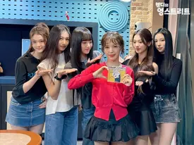 240930 SBS YOUNG STREET Instagram Update with WENDY & MEOVV