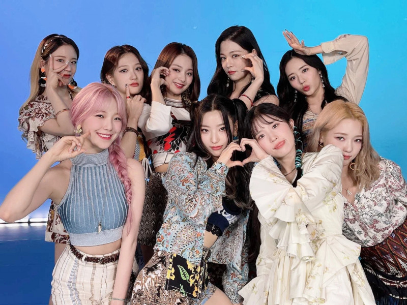 210520 fromis_9 Twitter Update documents 2