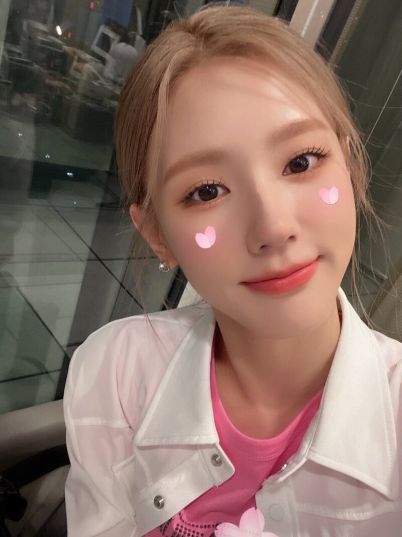 220502 (G)I-DLE Twitter Update Miyeon documents 2