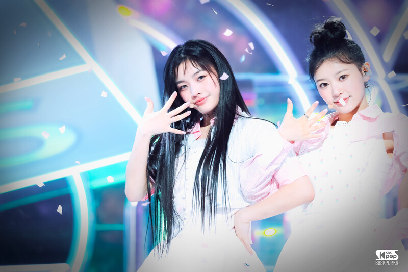 240331 ILLIT Iroha - ‘Magnetic’ at Inkigayo documents 2