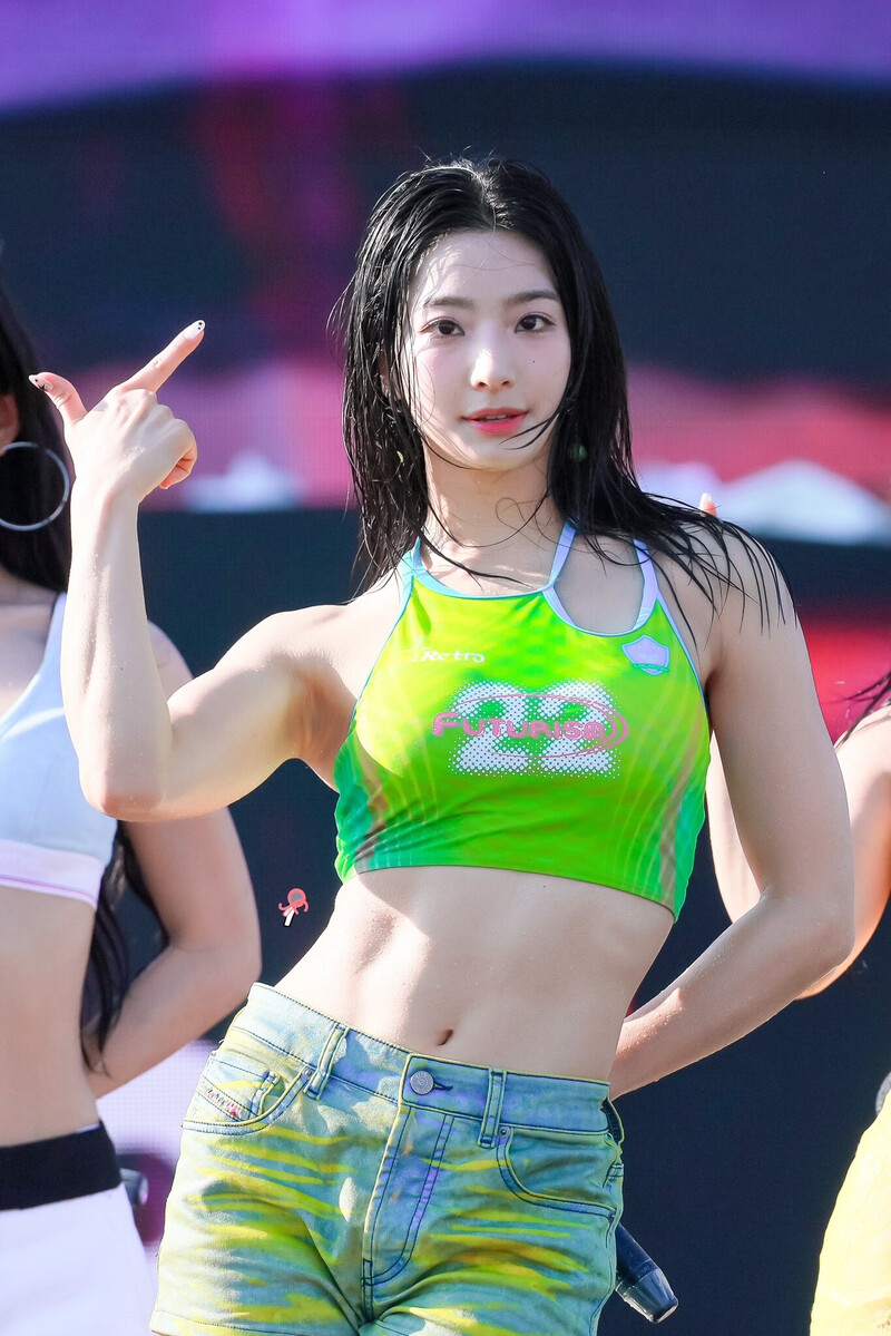 240803 fromis_9 Saerom - Waterbomb Festival in Incheon documents 2