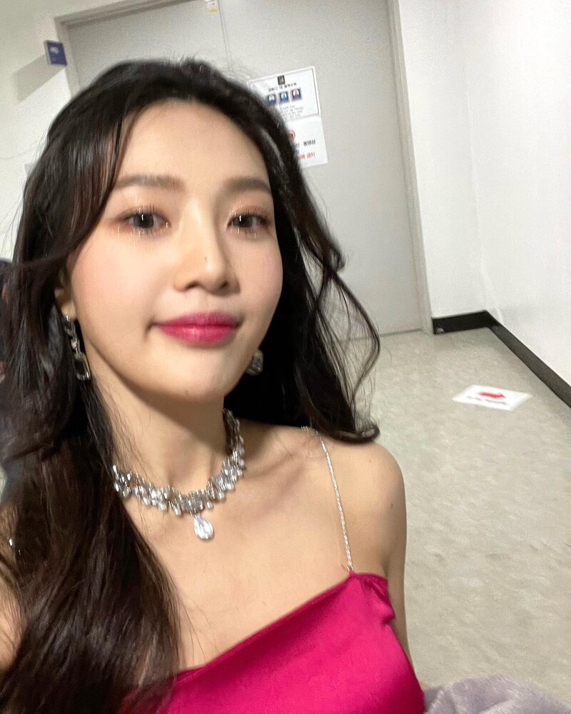 211226 Red Velvet Joy Instagram Update documents 3