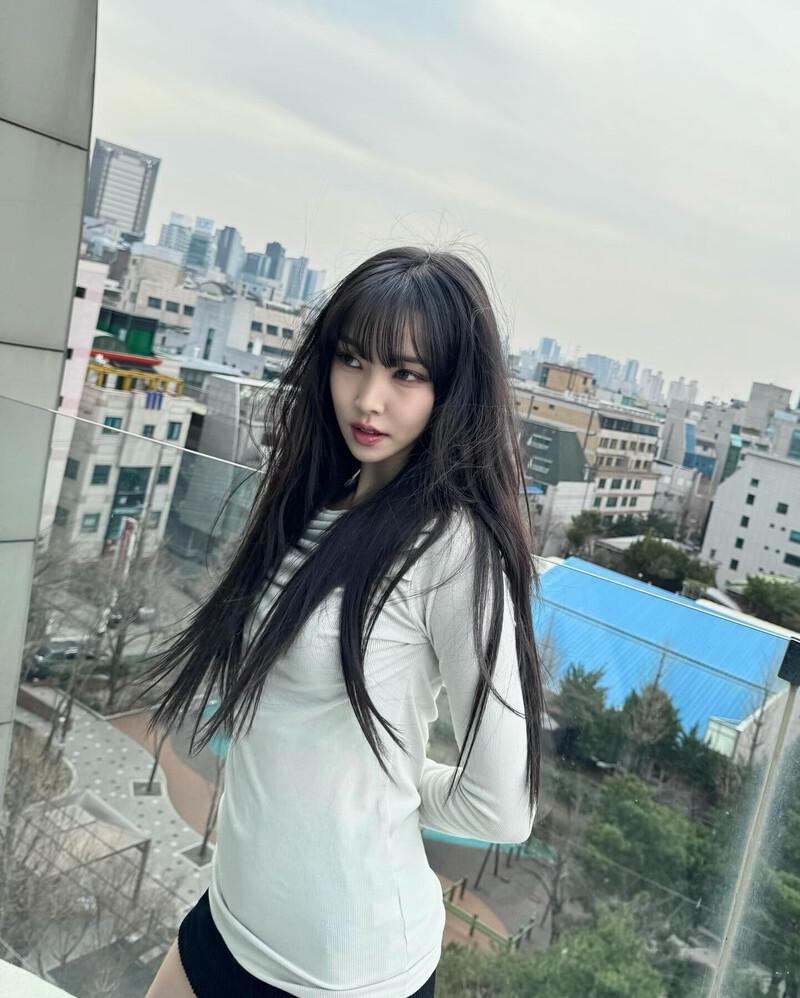 240317 Yuju Instagram Update documents 1